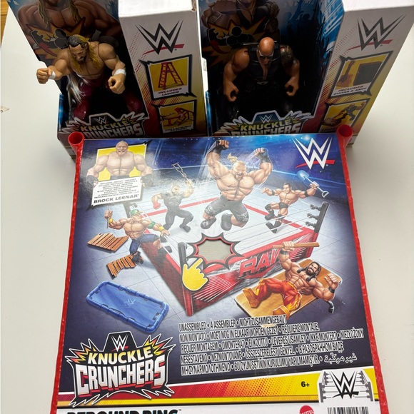 WWE Knuckle Crunchers Rebound Ring‎ Playset with Action Figures - Picture 6 of 6